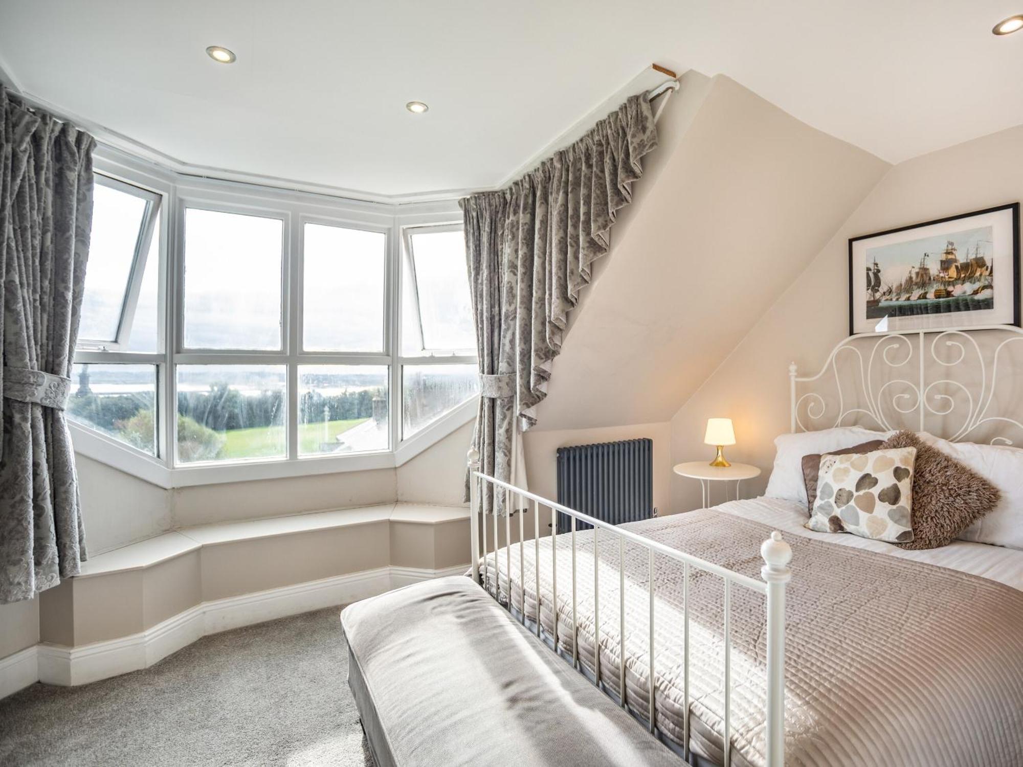 Holiday home Martineau House *